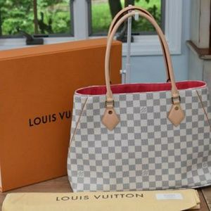 Meet your Posher, Darla